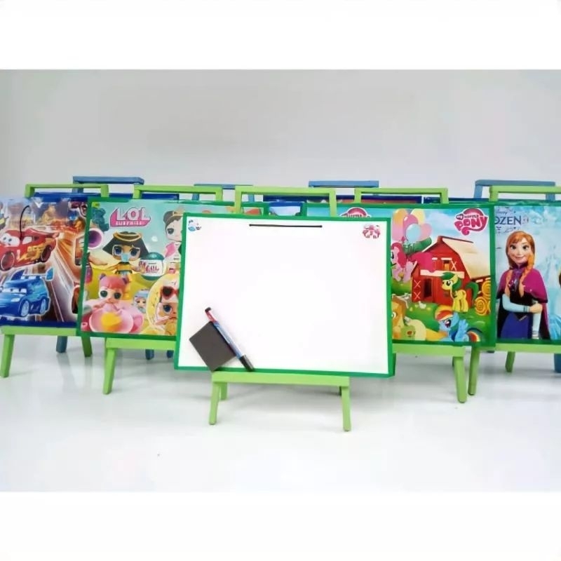

Papan Tulis Anak Karakter UK 30x50cm Disertai Penyanggah GRATIS Spidol Dan Penghapus
