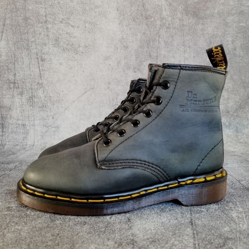 dr martens 6 hole / docmart / doctor martens