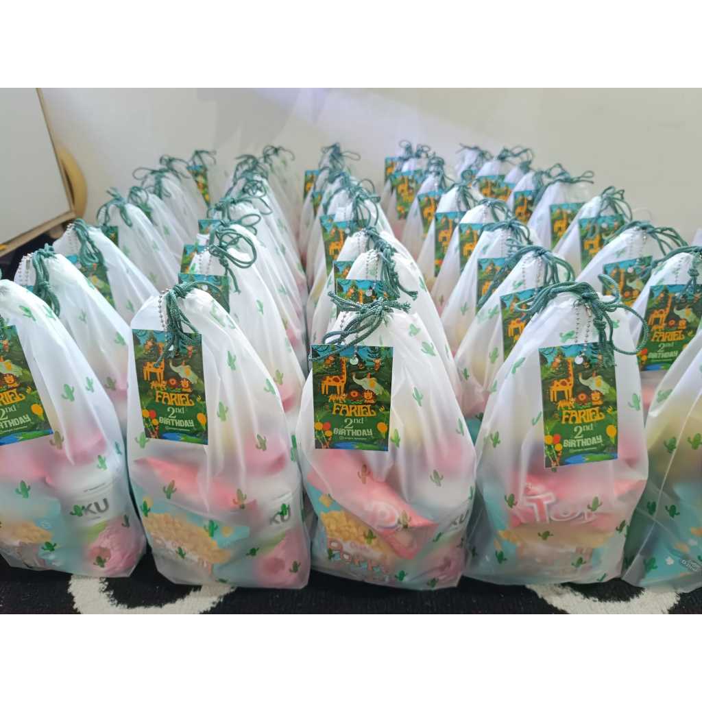 

Snack Ulang Tahun (Travel Pouch packages)