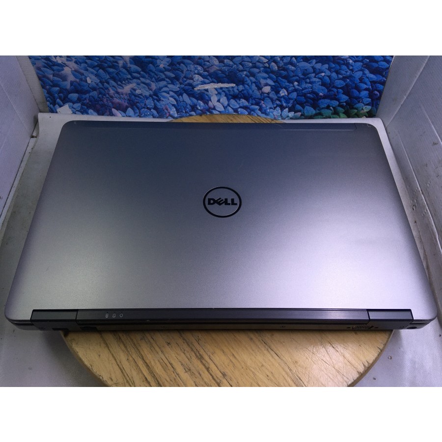 DELL LATITUDE E6540 I7 4810MQ 8GB RAM 128GB SSD RADEON FHD CAM