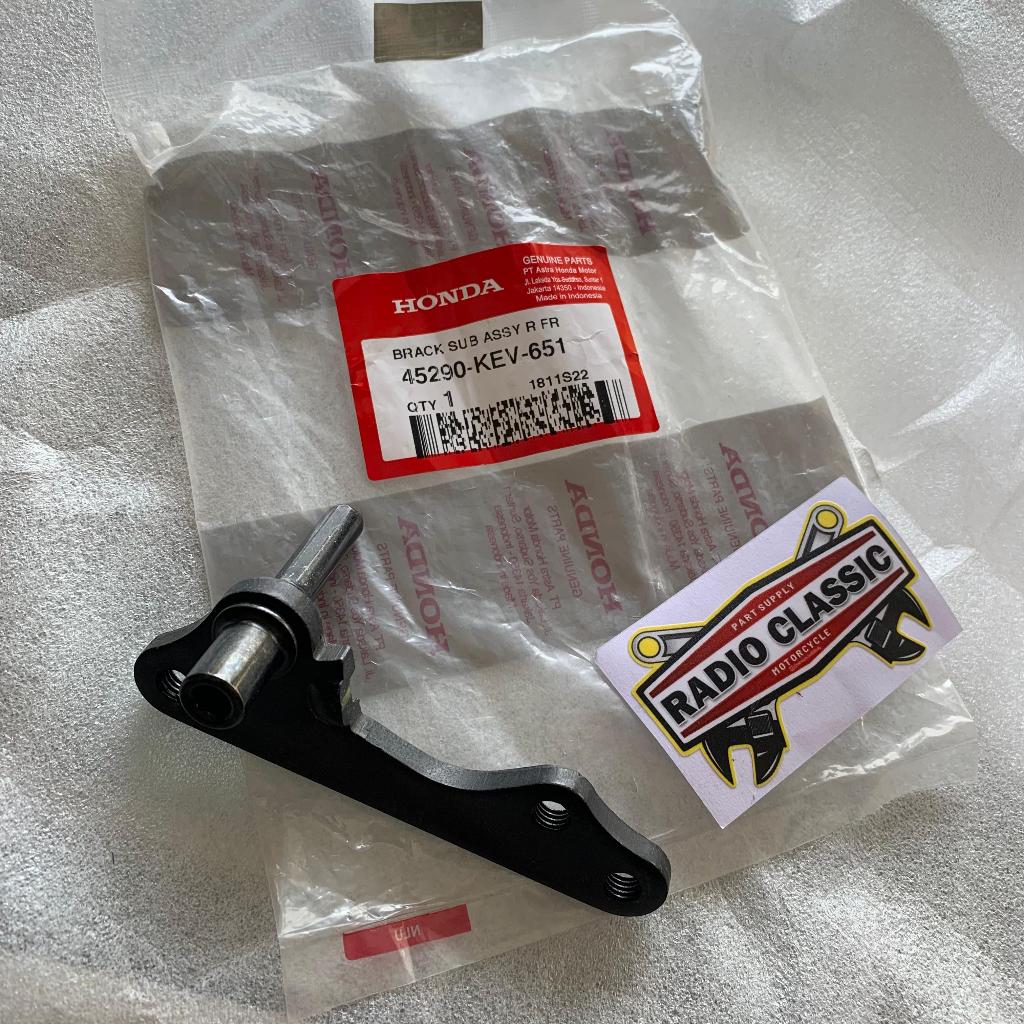 Bracket Sub Assy R Brecket Breket Caliper Cakram Depan Honda Supra x 100 Supra Fit New Supra 125 Old