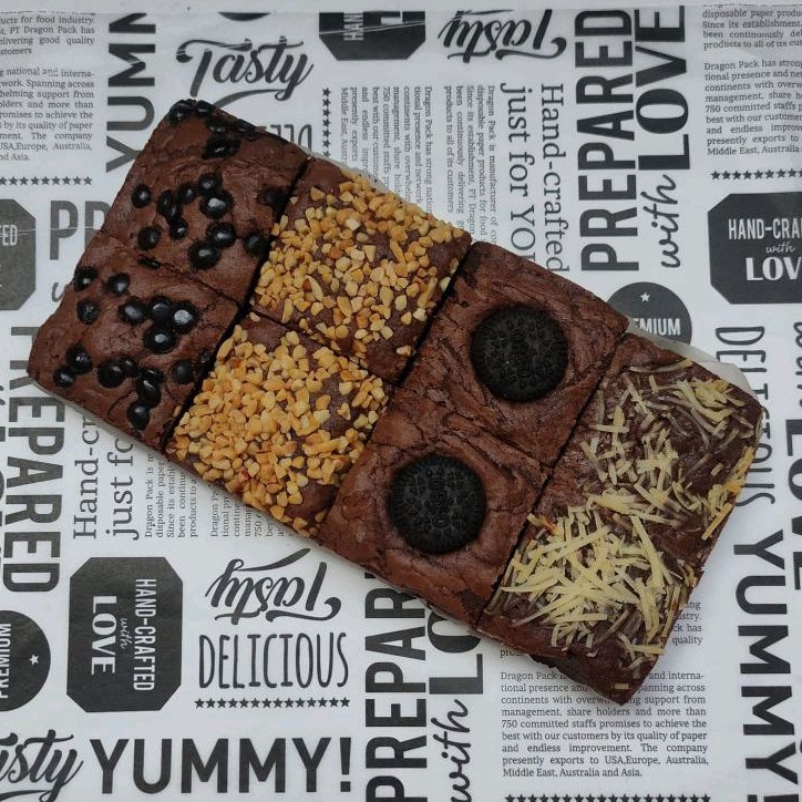 

Brownies Fudgy Eco 4 topping 8 slice