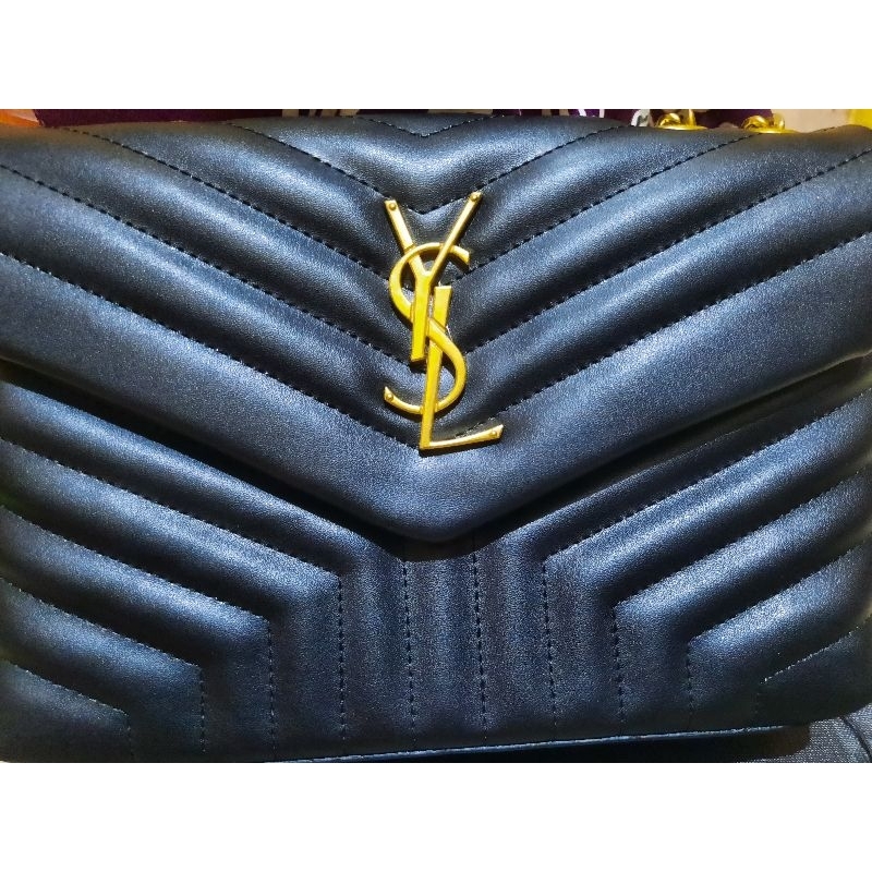 Tas YSL hitam. lengkap dus, ada label barcode, dll.