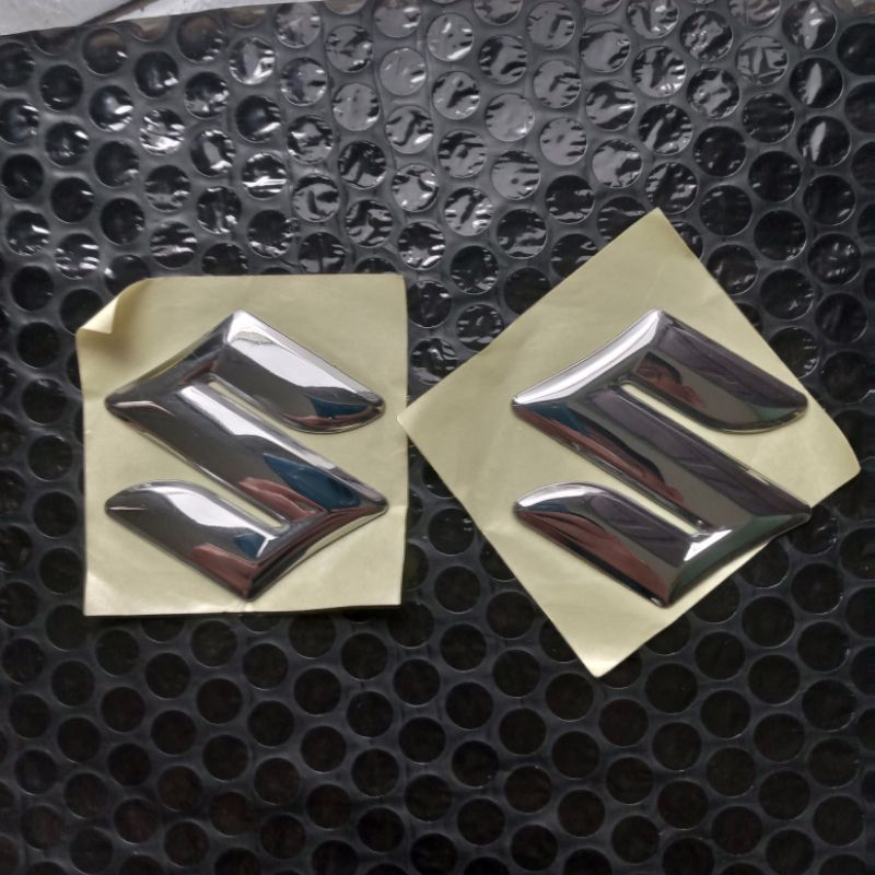 Logo S suzuki belakang Apv Ertiga Swift gran vitara Original