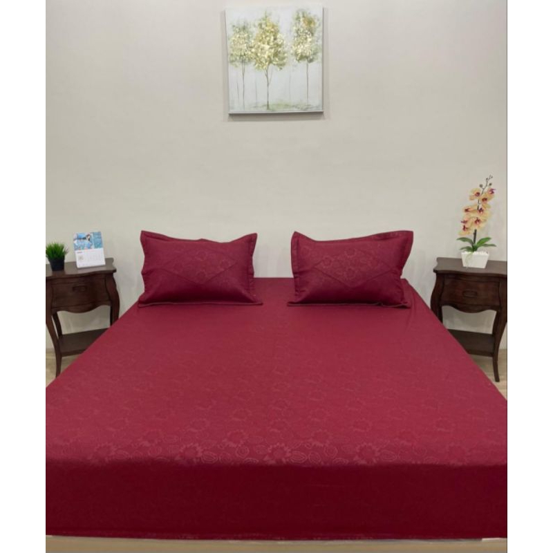 SPREI TEMPAHAN EMBOS BOTAK, UKURAN 180X200X30