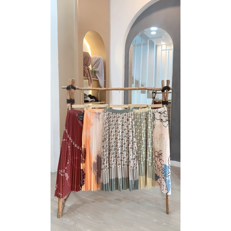 Rok plisket Rania premium motif