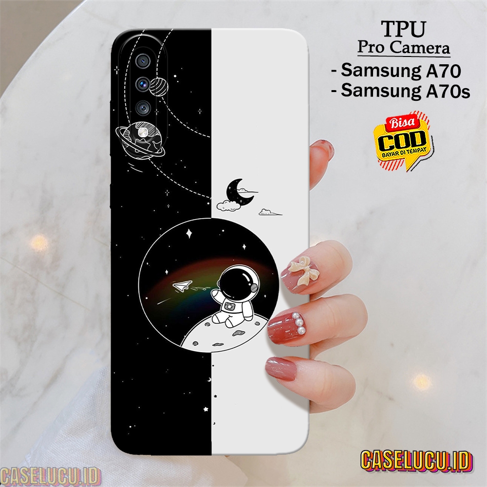 Casing Hp Samsung A70 / A70S Terbaru - Fashion Case Astronot - Case Samsung A70 / A70S - Soft Case H