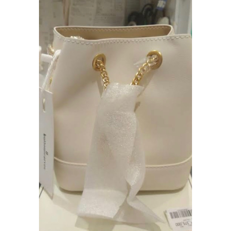 Myra Bag Small Buttonscarves Sugar NEW