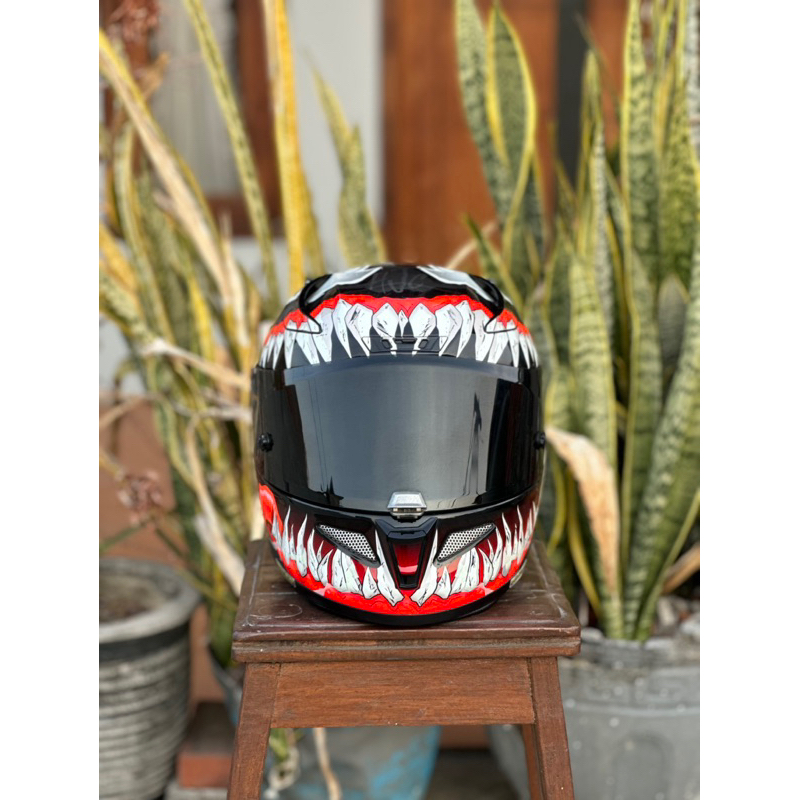 HJC RPHA 11 Venom 2