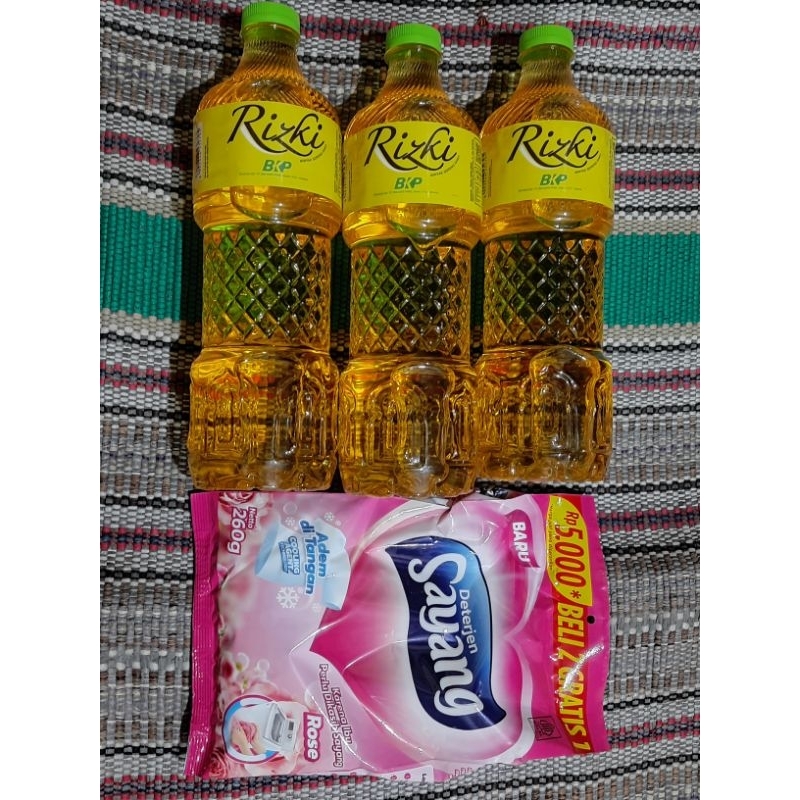 

Paket Sembako dan Sabun
