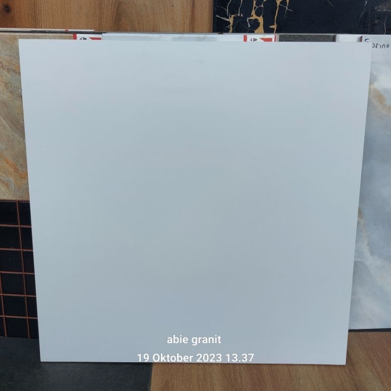 Granit lantai 60x60 bravo white infiniti