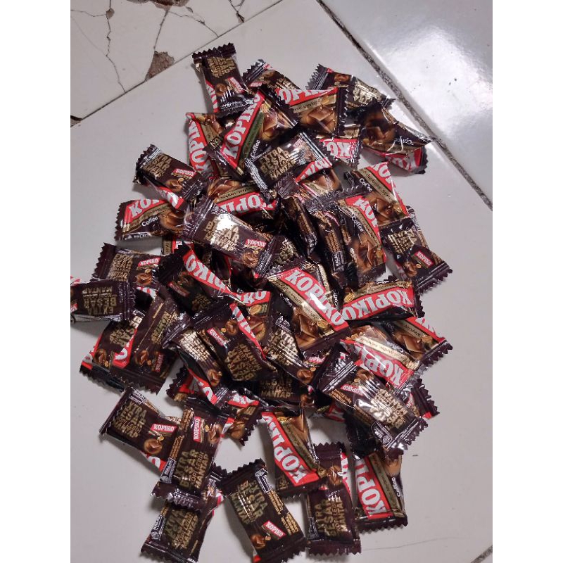 

permen kopiko isi 50