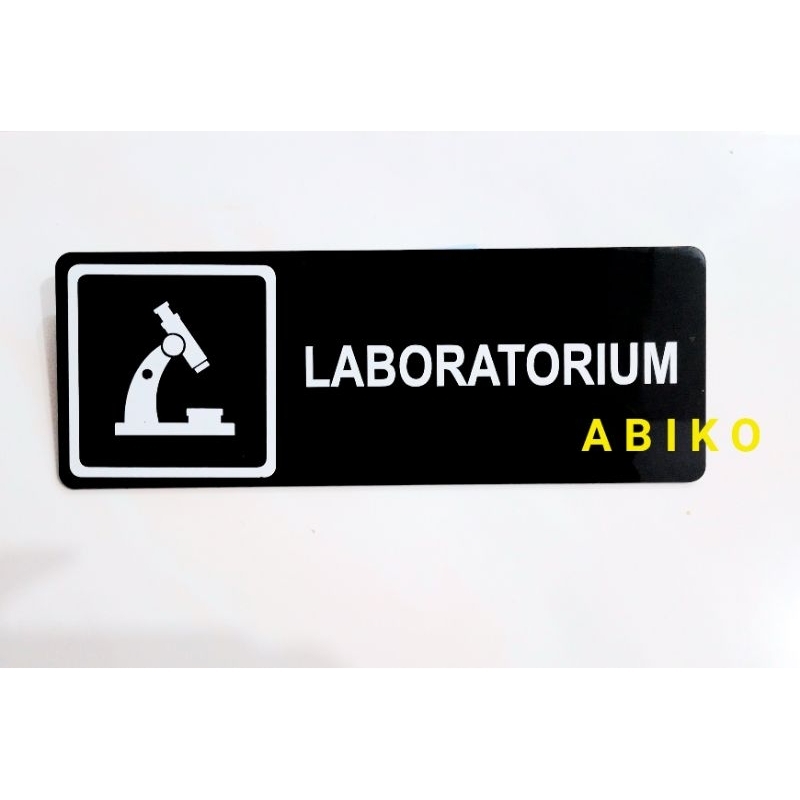 SIGN BOARD ACRYLIC LABORATORIUM - PAPAN AKRILIK LABORATORIUM