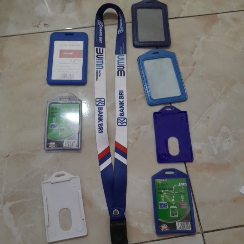 

lanyard/tali id card BRI bumn putih biru