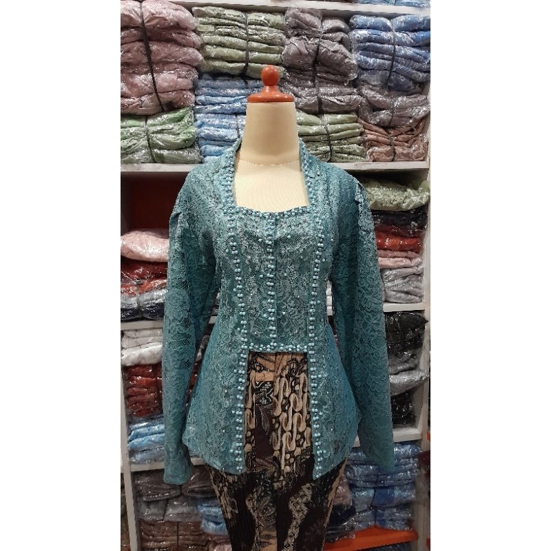 Kebaya Kutubaru Jumbo