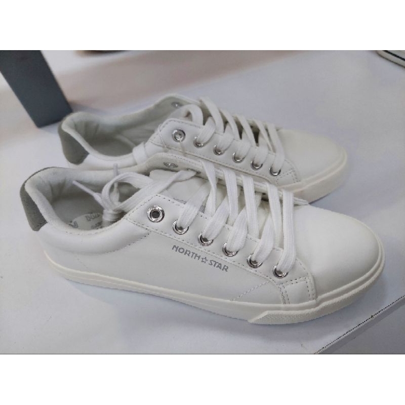 Sepatu Nortstar Putih Bata 581-1187