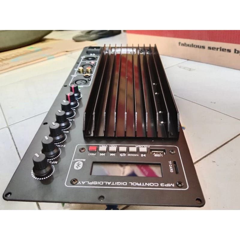 Mesin speaker aktif untuk box 12 inch dan 15 inch