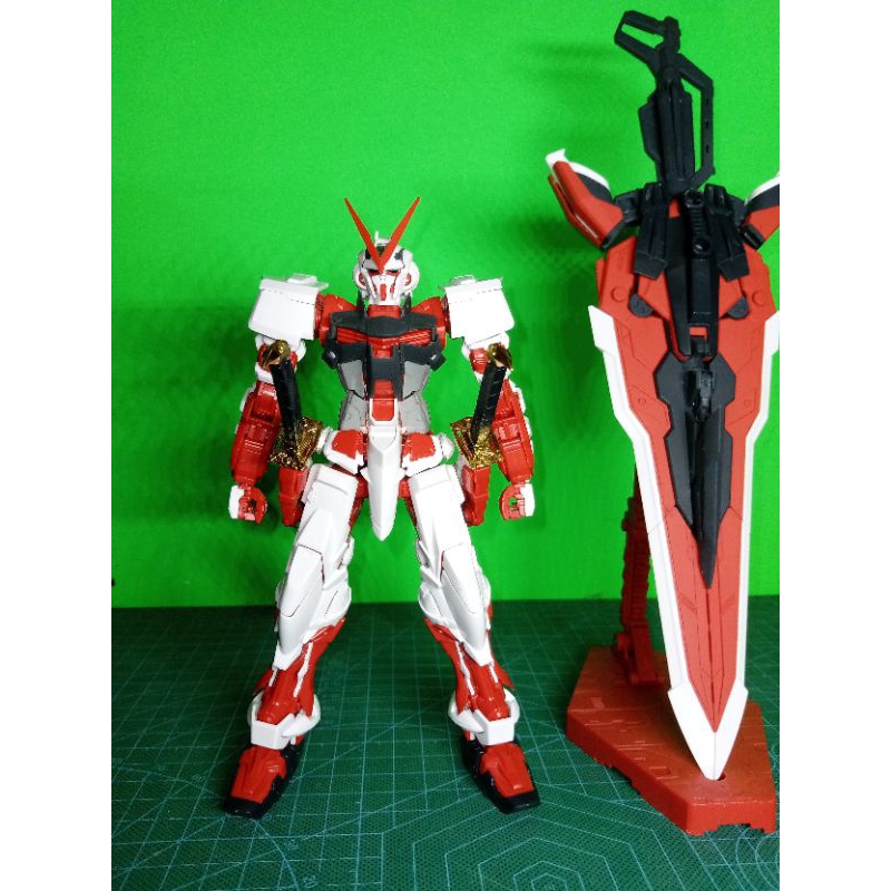 MG 1/100 Astray Red Frame Daban