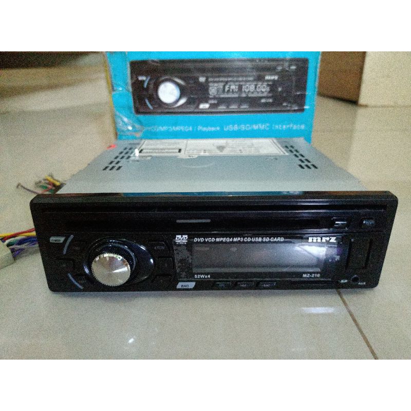 HEAD UNIT TAPE  MOBIL SINGLE DIN MZ-210, MRZ ,SESUAI GAMBAR ( KUALITAS BAGUS)