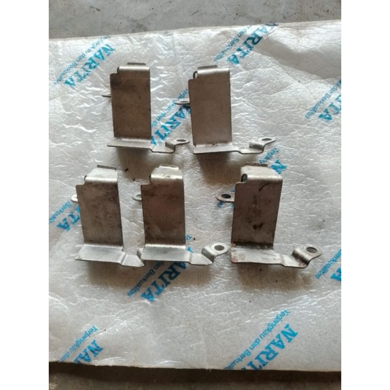 BREKET PENAHAN KABEL SPUL FIZ R/FORCE 1 ORIGINAL