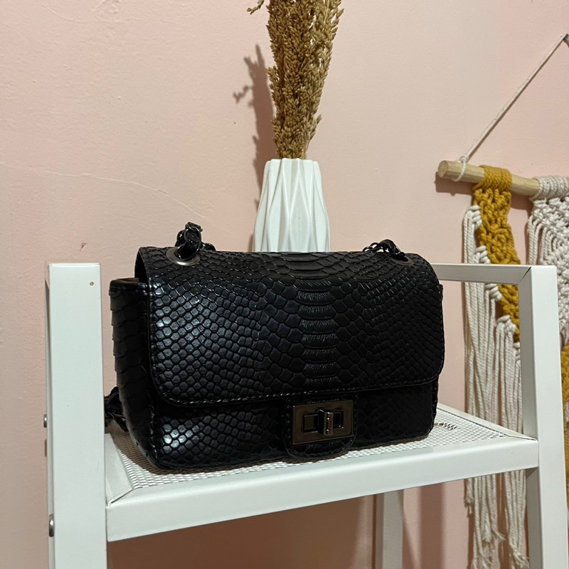SHOULDER BAG KULIT BY LOCAL.ID
