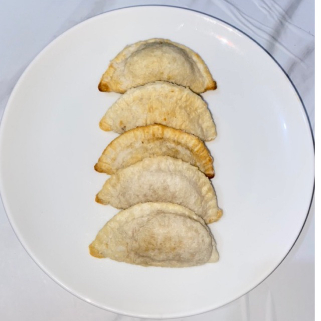 

Cireng isi ayam suwir pedes mozarella