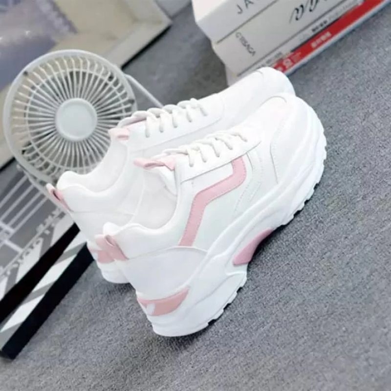 Sepatu Sneaker Wanita OOTD Casual , Sepatu Casual Wanita , Sepatu Wanita, Sepatu OOTD, Sepatu Putih,