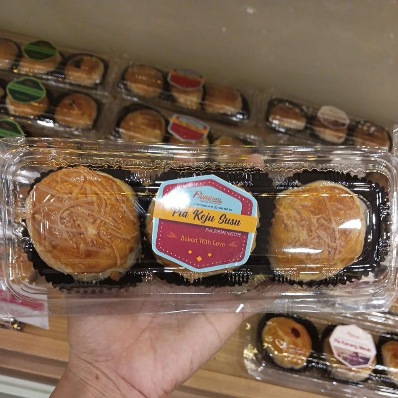 

Aneka Pia