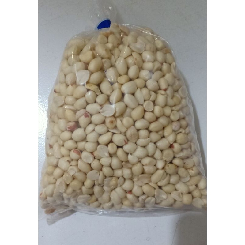 

KACANG KUPAS SETENGAH KILO