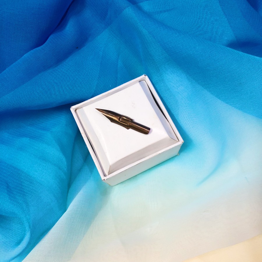 

Vintage Gillott 1060 Falcon Nib