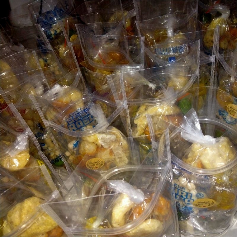 

Baso Aci komplit ayam suwir Jumbo