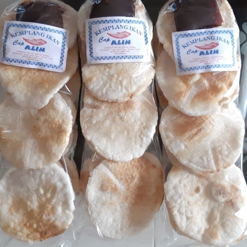 

kemplang Alin ikan lampung isi 10pcs enak dan gurih