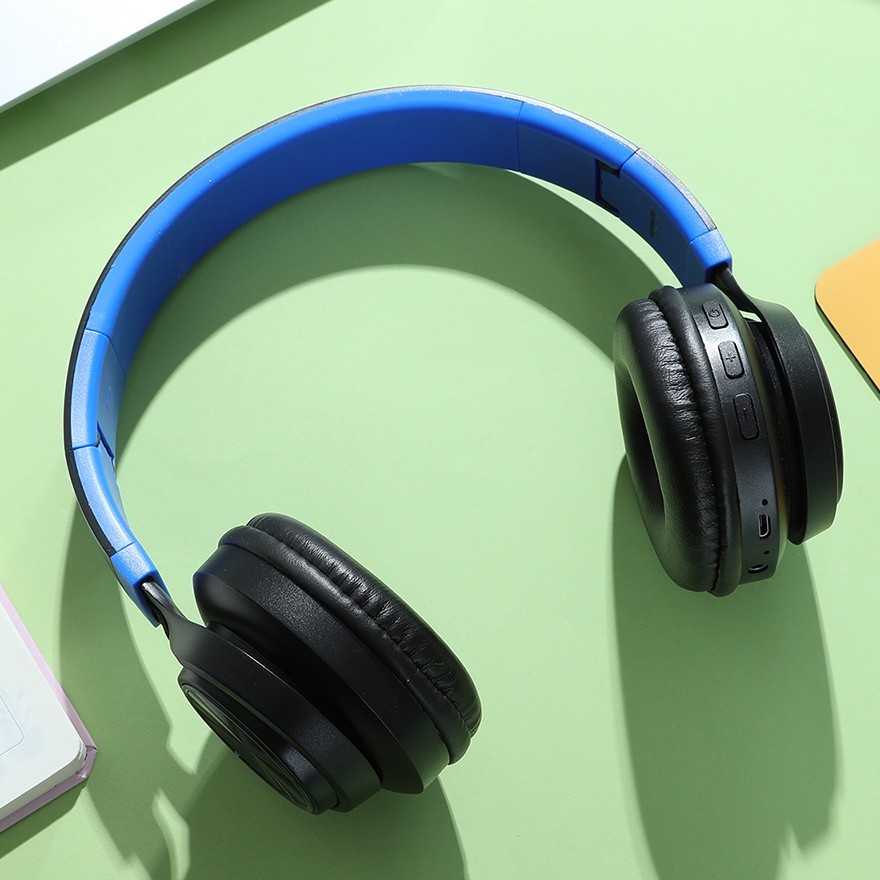 MINISO Headphone Bluetooth Headset Wireless Gaming Coloful Light Mic