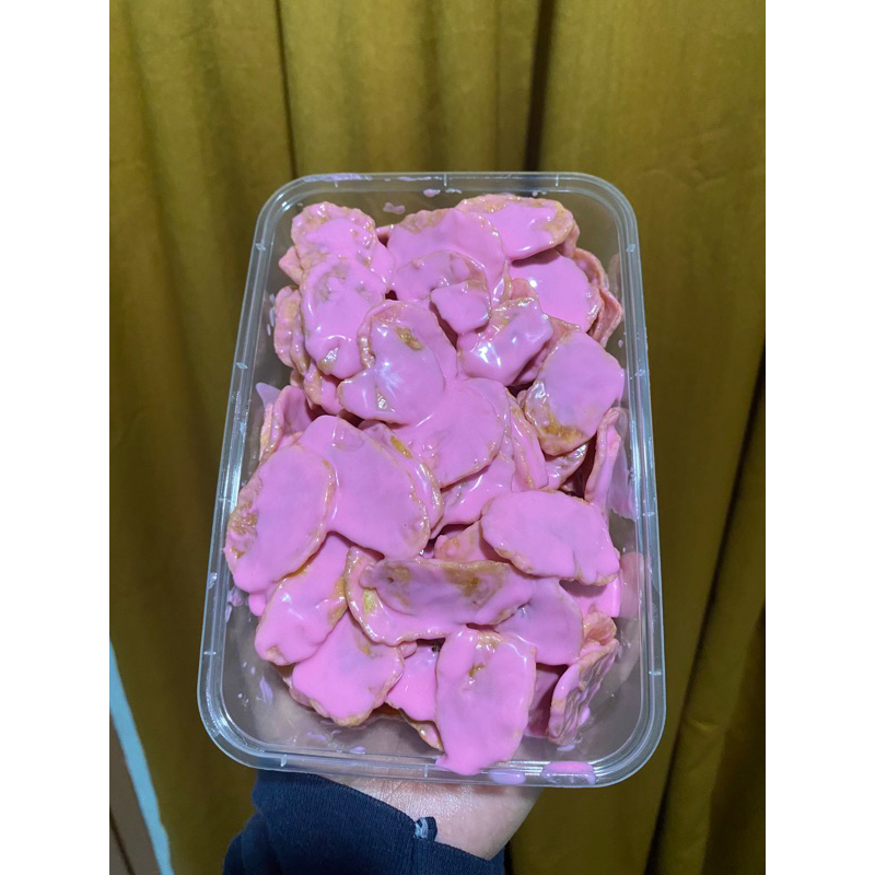 

Keripik pilu (pisang lumer) strawbery 200gr