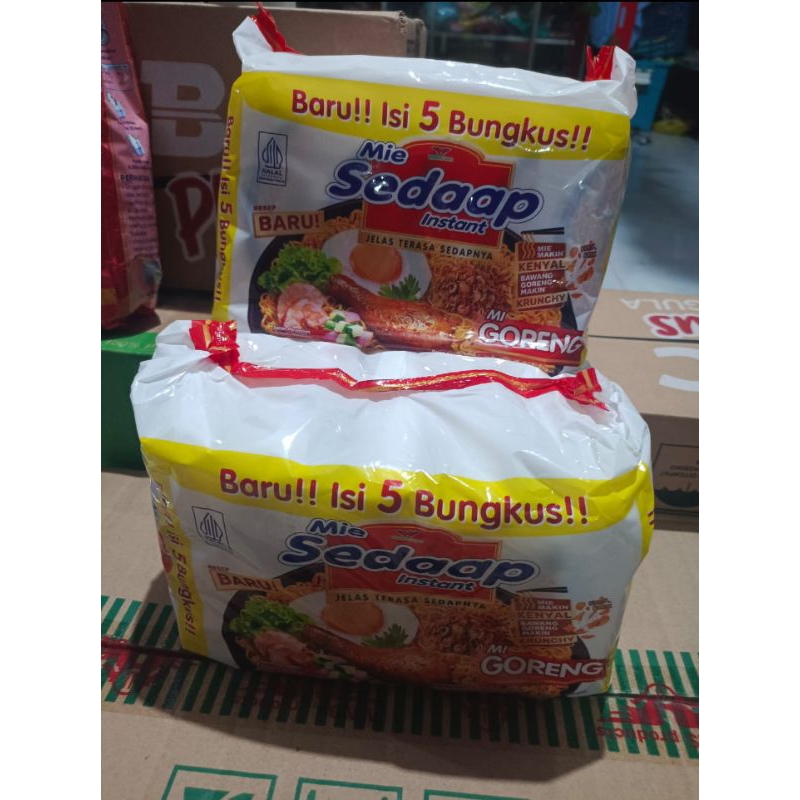 

2paket sedap goreng isi 5