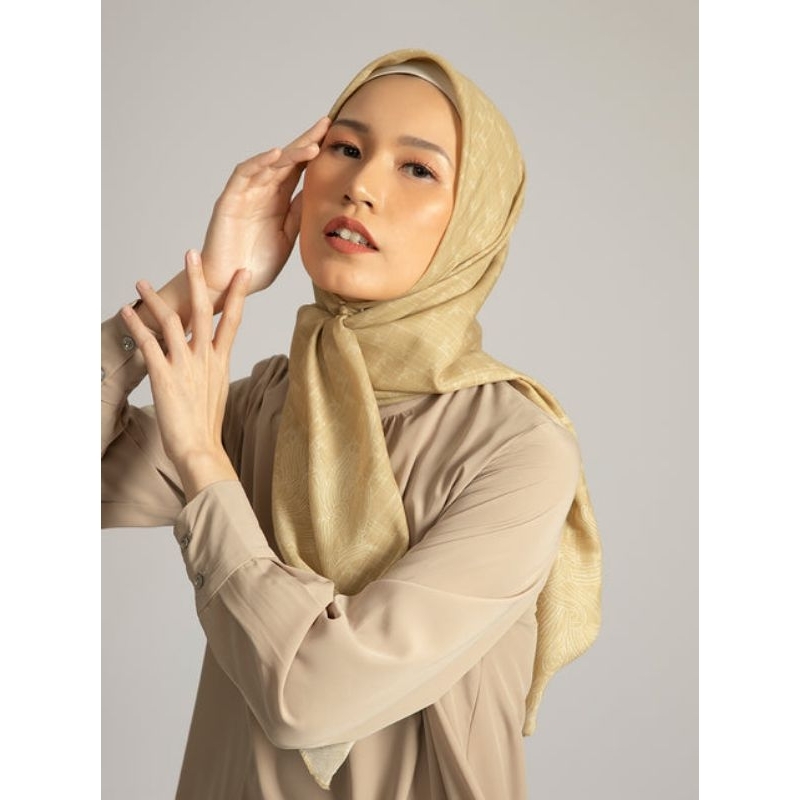 Kamiidea Monogram Scarf Preloved