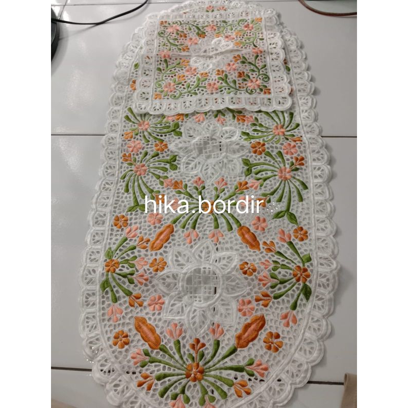 TAPLAK MEJA FULL BORDIR TAPLAK MEJA TAMU OVAL DENGAN TEMPAT TISU