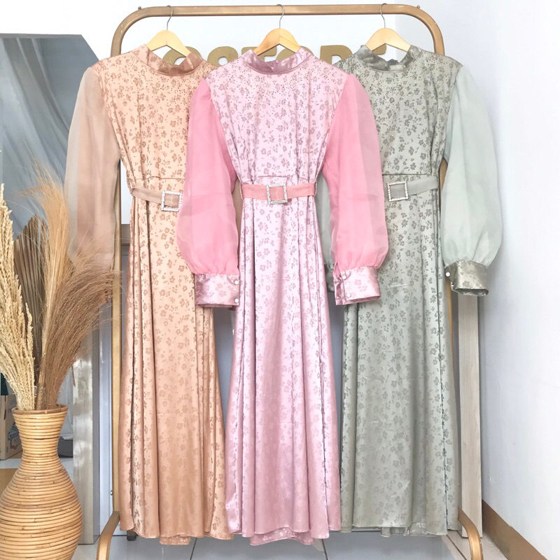 Ginela Dress
