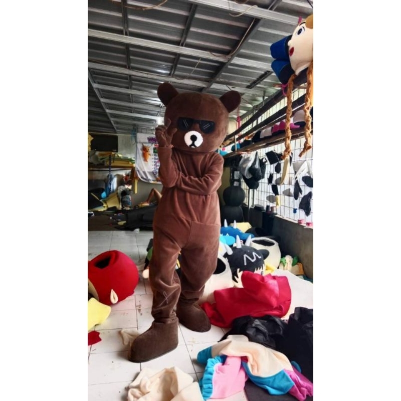 kostum badut beruang line