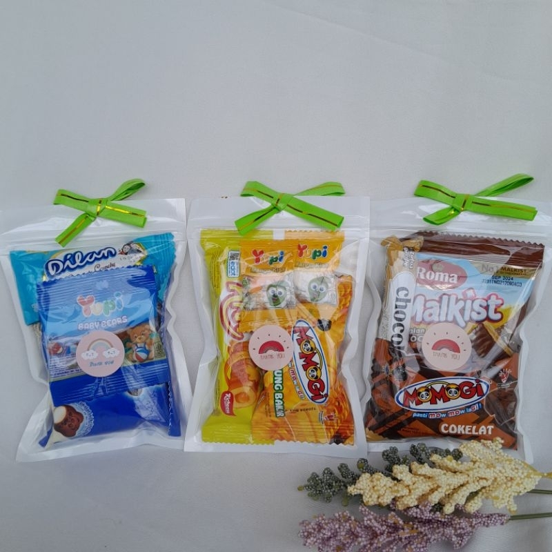 

Mini gift snack / Mini gift / Mini hampers / Hampers