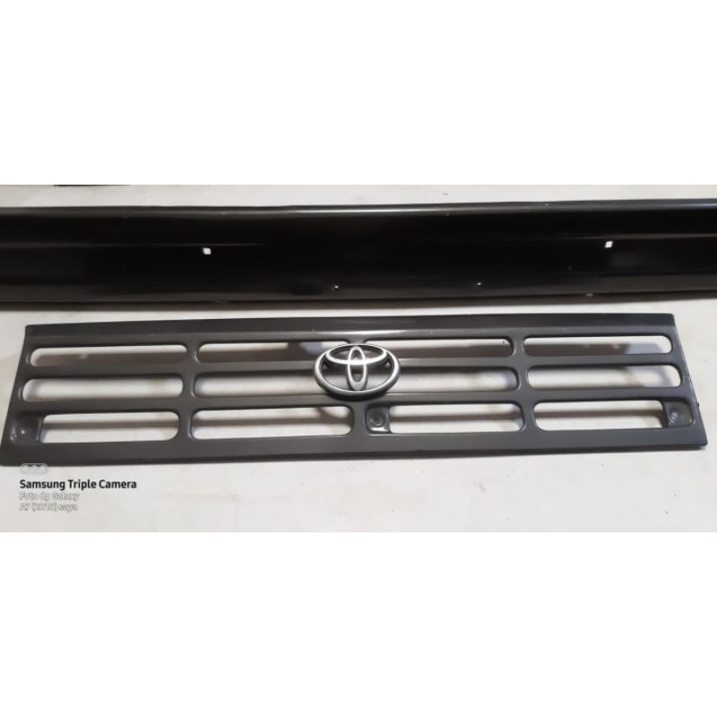 Grill Kijang Super lambang toyota