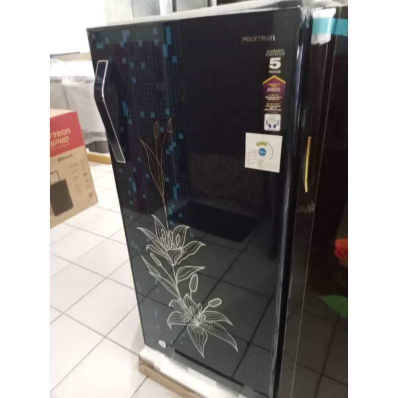 KULKAS POLYTRON PRA 18 J 1 PINTU KACA KUNCI