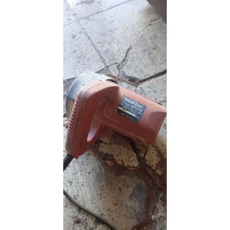 mesin potong keramik maktec mt410
