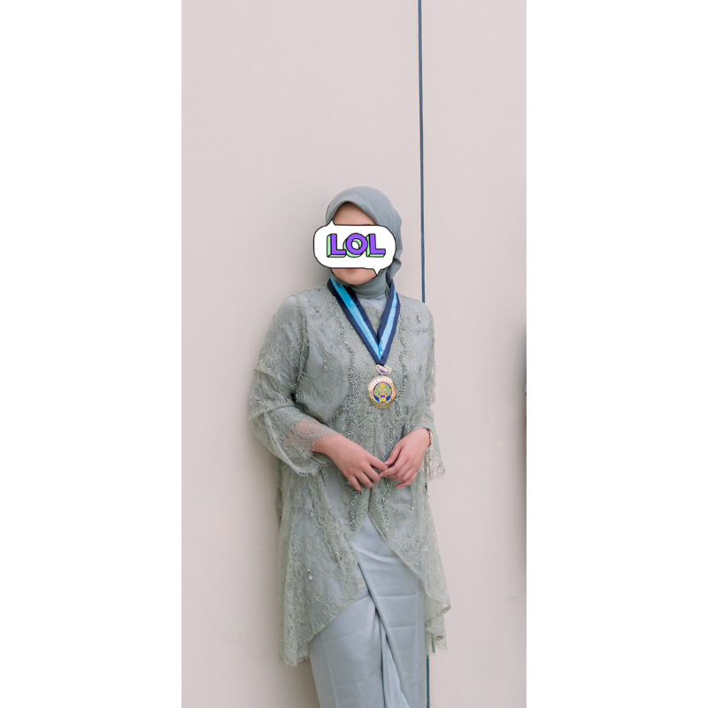 Sewa Kebaya/Dress Wisuda/Kondangan