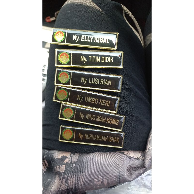 

CUSTOM NAME TAG/PAPAN NAMA RESIN MAGNET