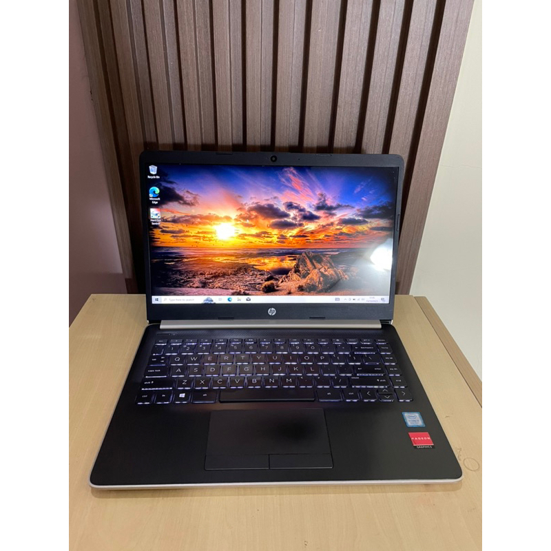 LAPTOP HP 14s CF0013TX Core i7 8550U 8GB SSD 128GB + HDD 1TB VGA RADEON 530 VRAM 2 GB