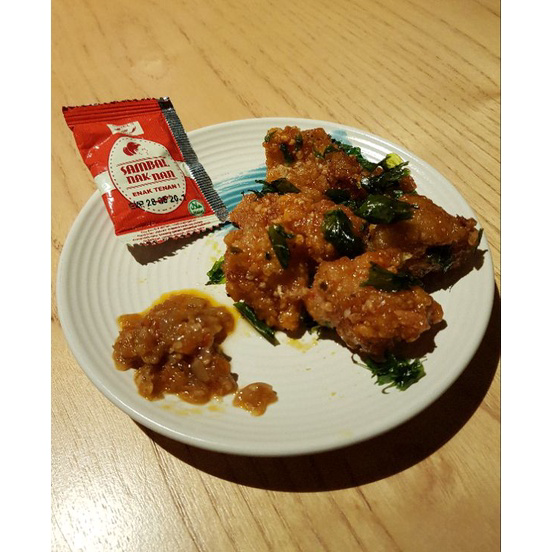 

➴❄❈ Naknan Sachet isi 10pcs sachet sambal bawang kita semua