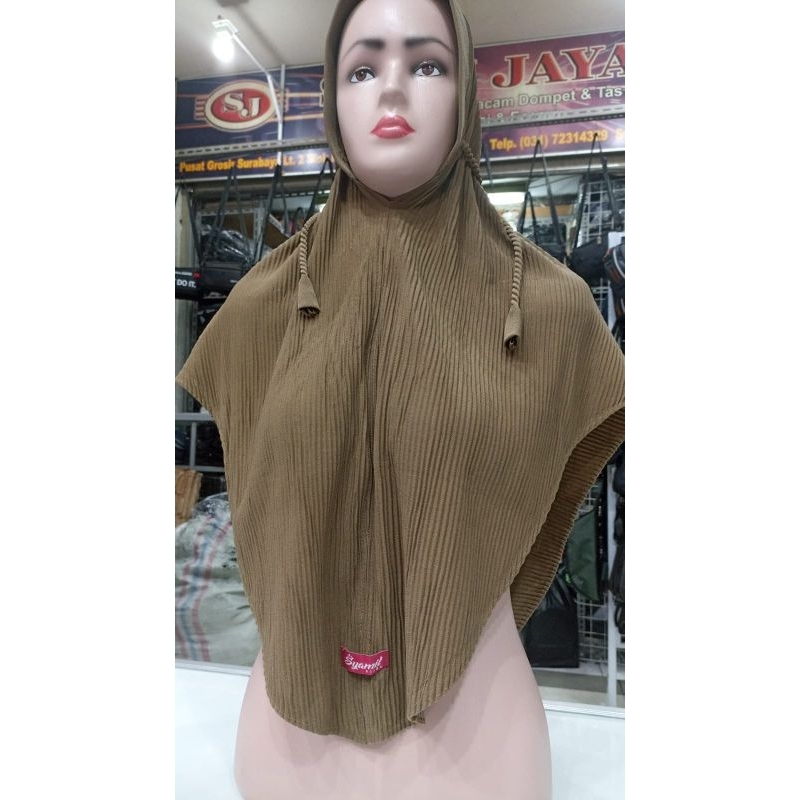 Bergo pet tali ulir/bergo plisket pet tali ulir by syamil