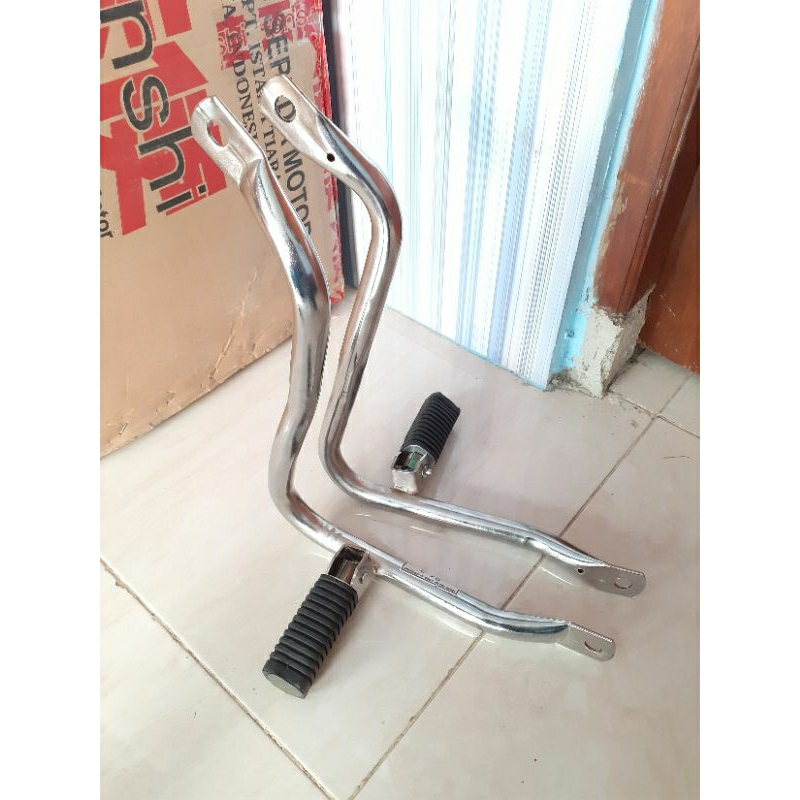 Begel L C70 Footstep Samping L Honda C70