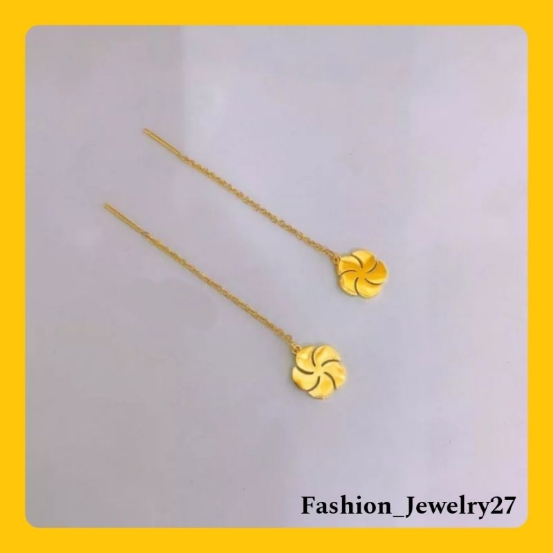 Anting Jurai Wanita Titanium Motif Jarum Panjang Rumbai